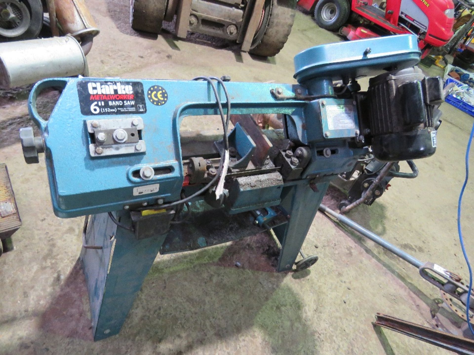 CLARKE 6" METALWORKER BANDSAW, 240VOLT POWERED.