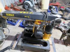 DEWALT DW720 SLIDING HEAD SAW , 240 VOLT POWERED. THIS LOT IS SOLD UNDER THE AUCTIONEERS MARGIN SC