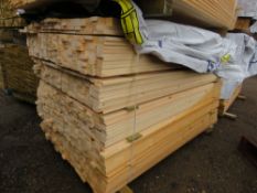 EXTRA LARGE PACK OF UNTREATED VENETIAN PALE / TRELLIS SLATS. 1.73M LENGTH X 45MM X 17MM APPROX.