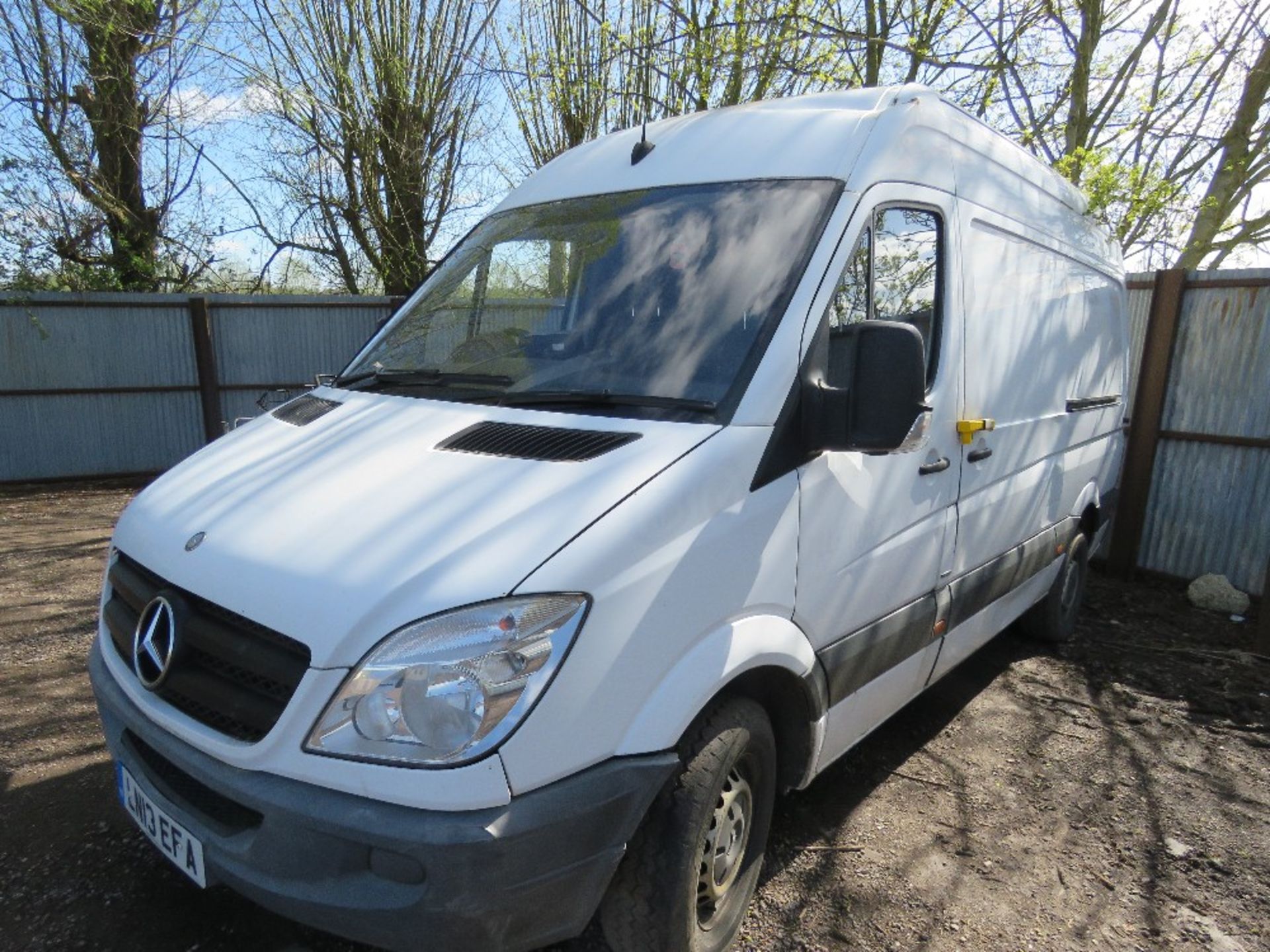 MERCEDES SPRINTER PANEL VAN REG: LN13 EFA. WITH V5. MOT UNTIL 12/06/23. SPARE KEYS. 226, 047 REC MIL - Image 2 of 10