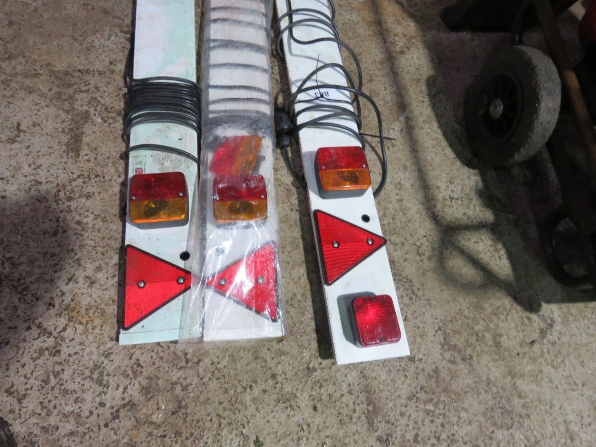 3 X TRAILER LIGHT BOARDS. THIS LOT IS SOLD UNDER THE AUCTIONEERS MARGIN SCHEME, THEREFORE NO VAT - Image 3 of 3