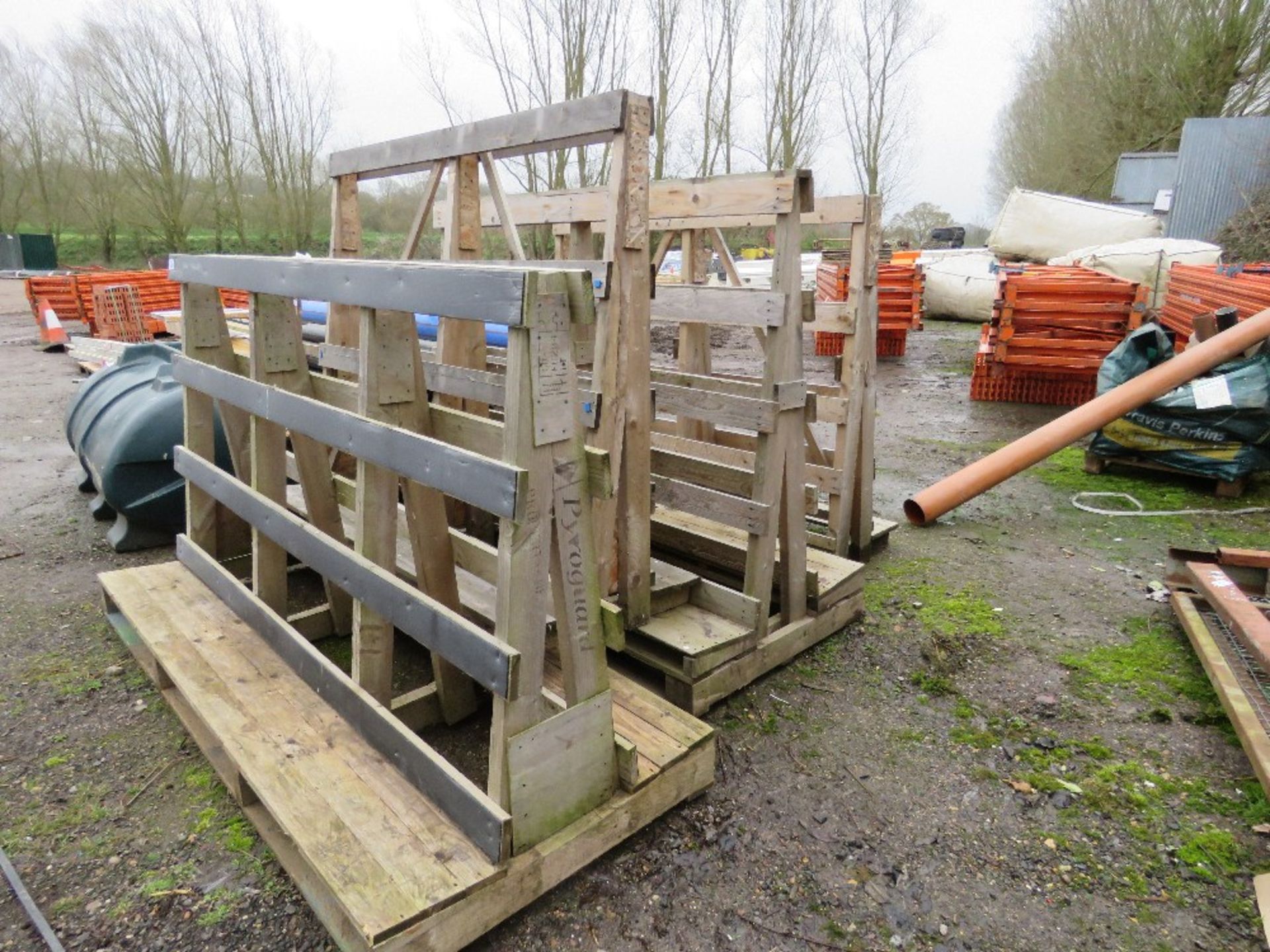 4 X TIMBER "A" FRAME GLASS / BOARD FRAMES. THIS LOT IS SOLD UNDER THE AUCTIONEERS MARGIN SCHEME, - Image 3 of 5