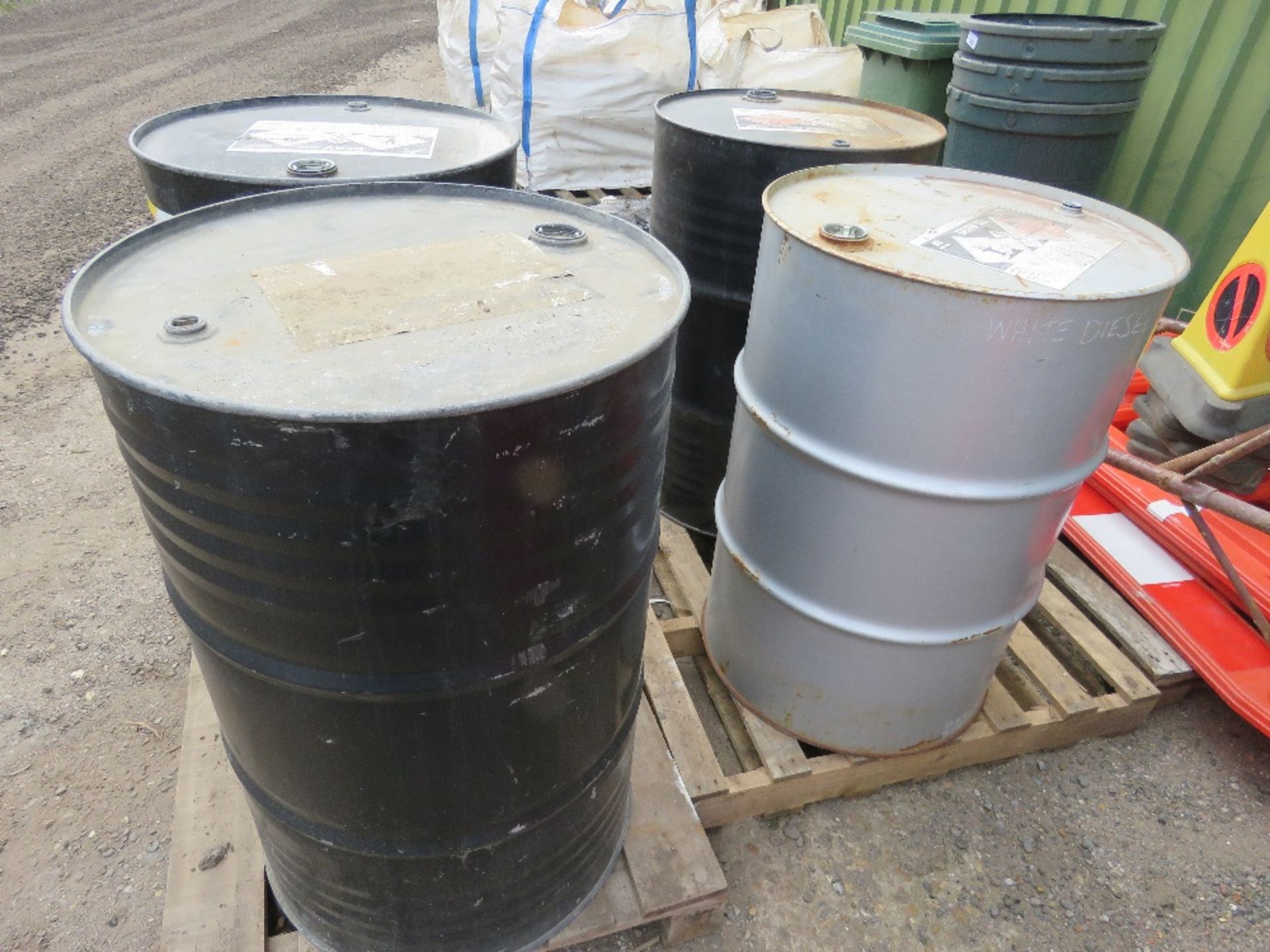4NO 50 GALLON DRUMS, PREVIOUSLY USED FOR CLEAN DIESEL. - Image 2 of 3