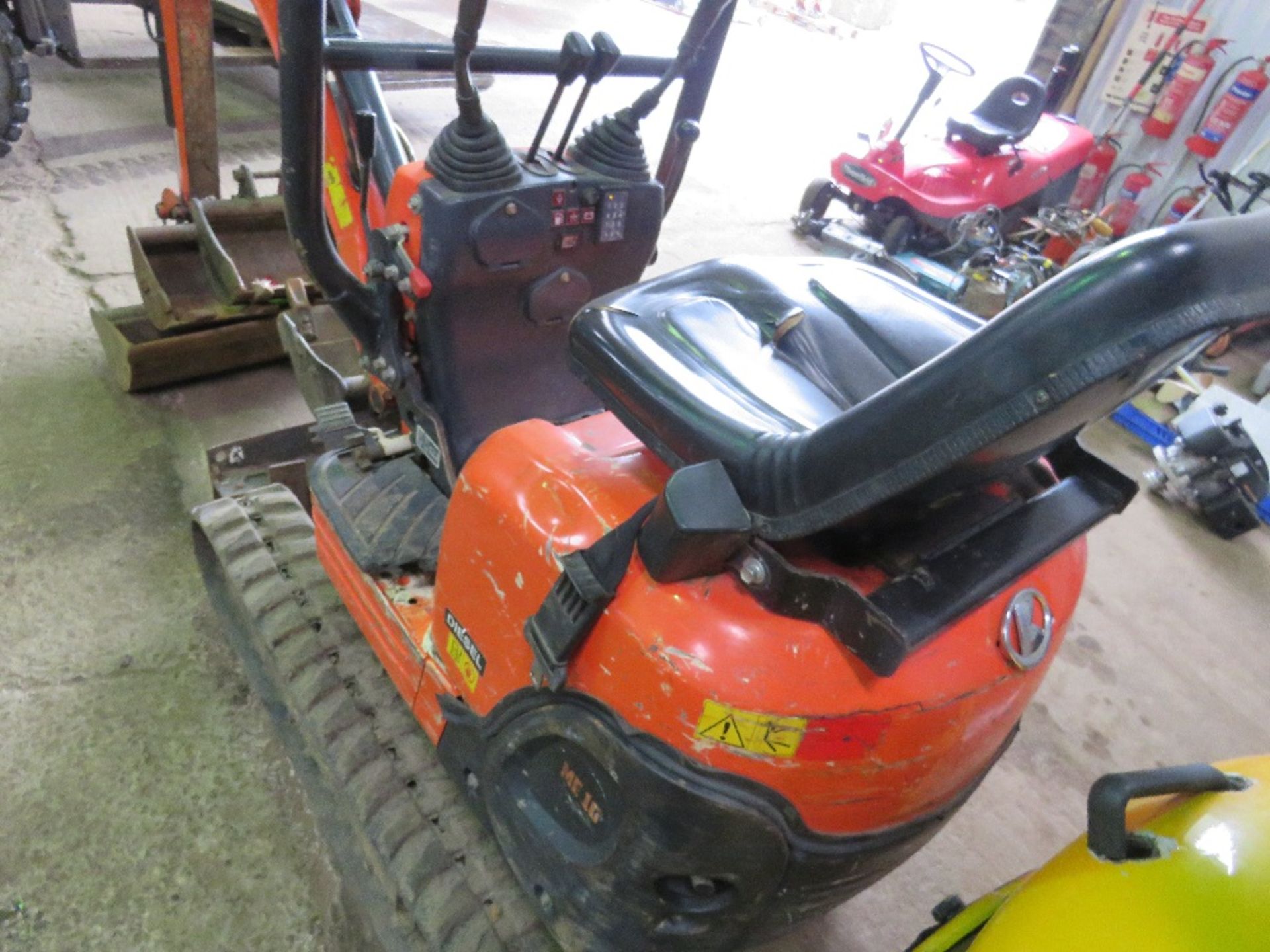 KUBOTA K008-3 MICRO EXCAVATOR YEAR 2017. 4NO BUCKETS, 2004 REC HOURS. SN:29457. WHEN TESTED WAS SEE - Image 5 of 6