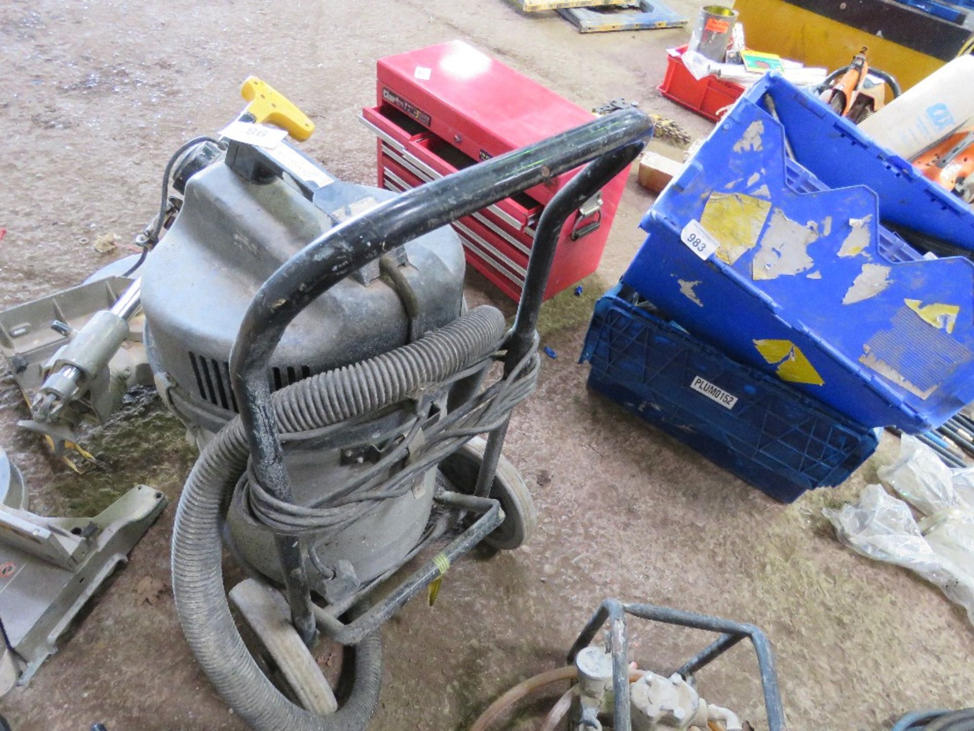 NUMATIC 240VOLT VACUUM CLEANER. THIS LOT IS SOLD UNDER THE AUCTIONEERS MARGIN SCHEME, THEREFORE N - Image 3 of 3