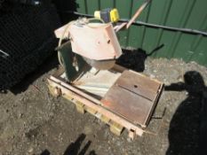 CLIPPER 110VOLT SLAB CUTTING SAWBENCH WITH LEGS. THIS LOT IS SOLD UNDER THE AUCTIONEERS MARGIN SC