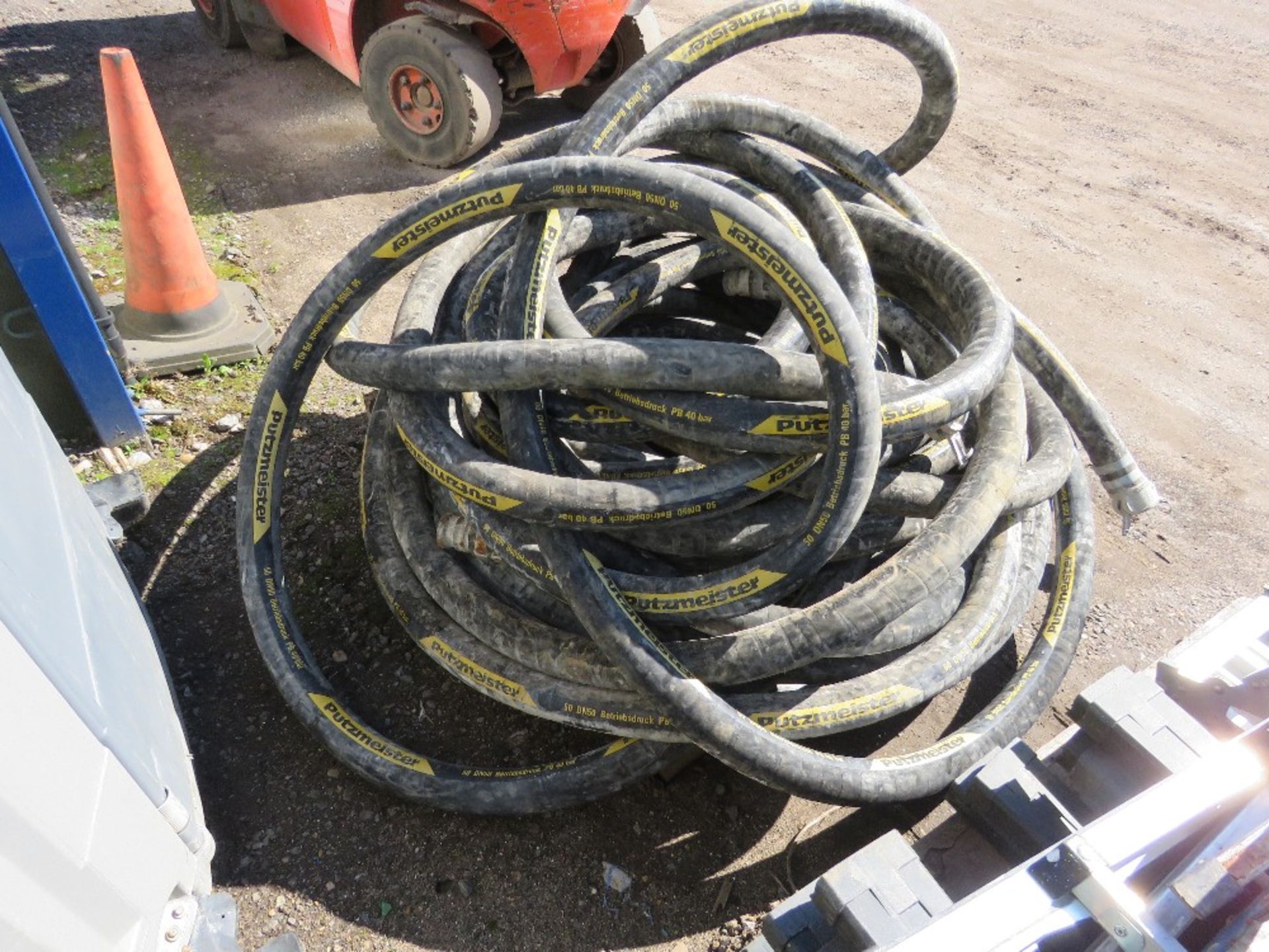 PALLET OF PUTMEISTER 50DN50 CONCRETE PUMPING HOSES. THIS LOT IS SOLD UNDER THE AUCTIONEERS MARGI - Image 3 of 7