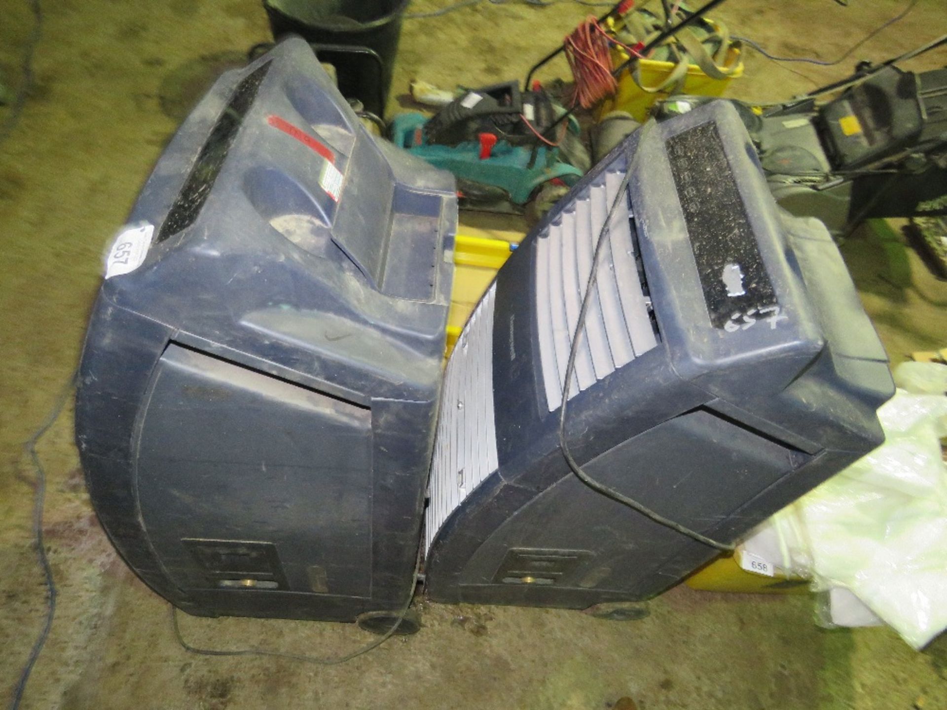 2 X HONEYWELL AIR CONDITIONERS/COOLERS. DIRECT FROM LOCAL COMPANY DUE TO DEPOT CLOSURE. - Image 2 of 5