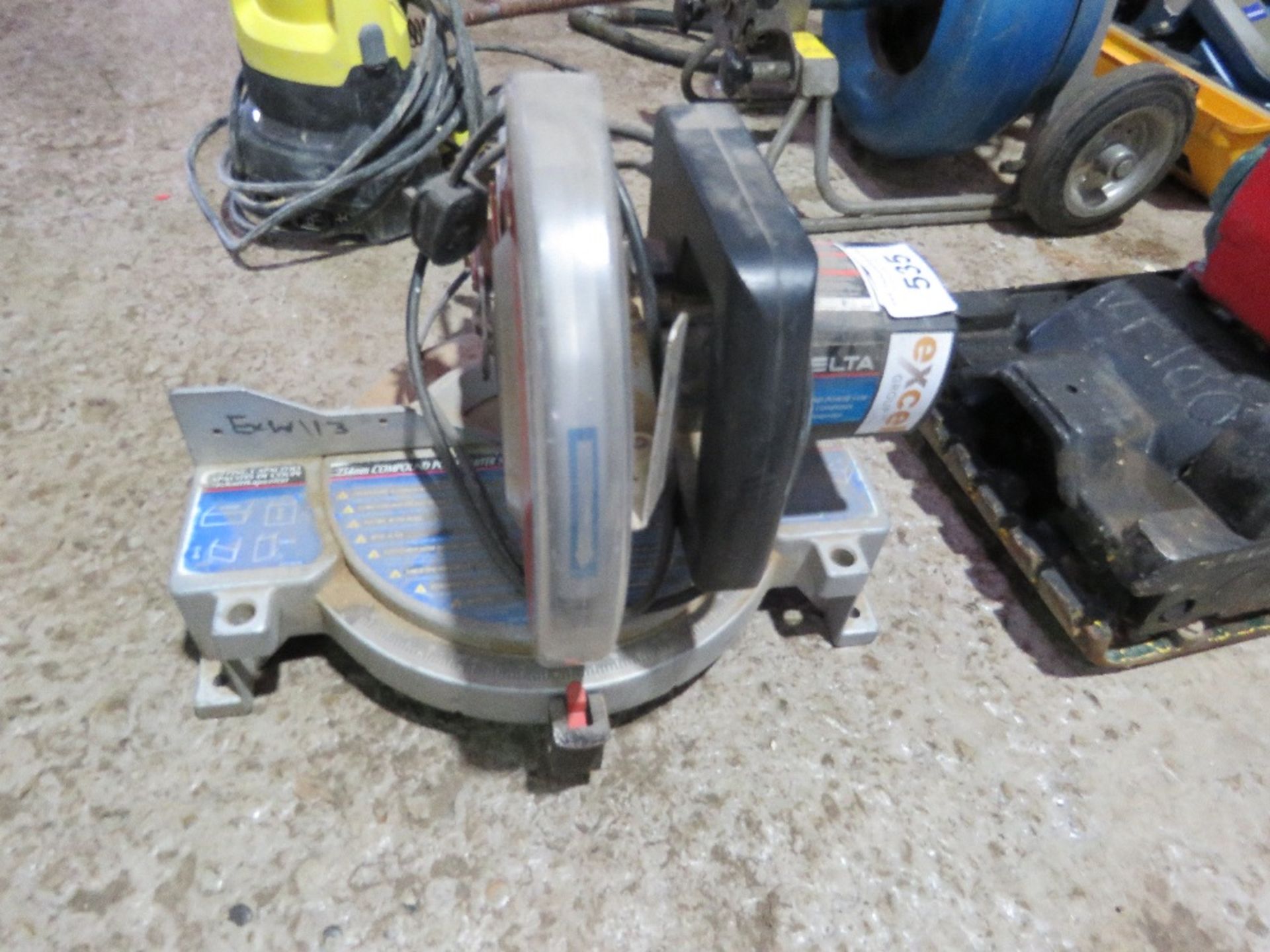 DELTA COMPOUND MITRE SAW, 240VOLT. SOURCED FROM COMPANY LIQUIDATION. THIS LOT IS SOLD UNDER THE AU - Image 2 of 3