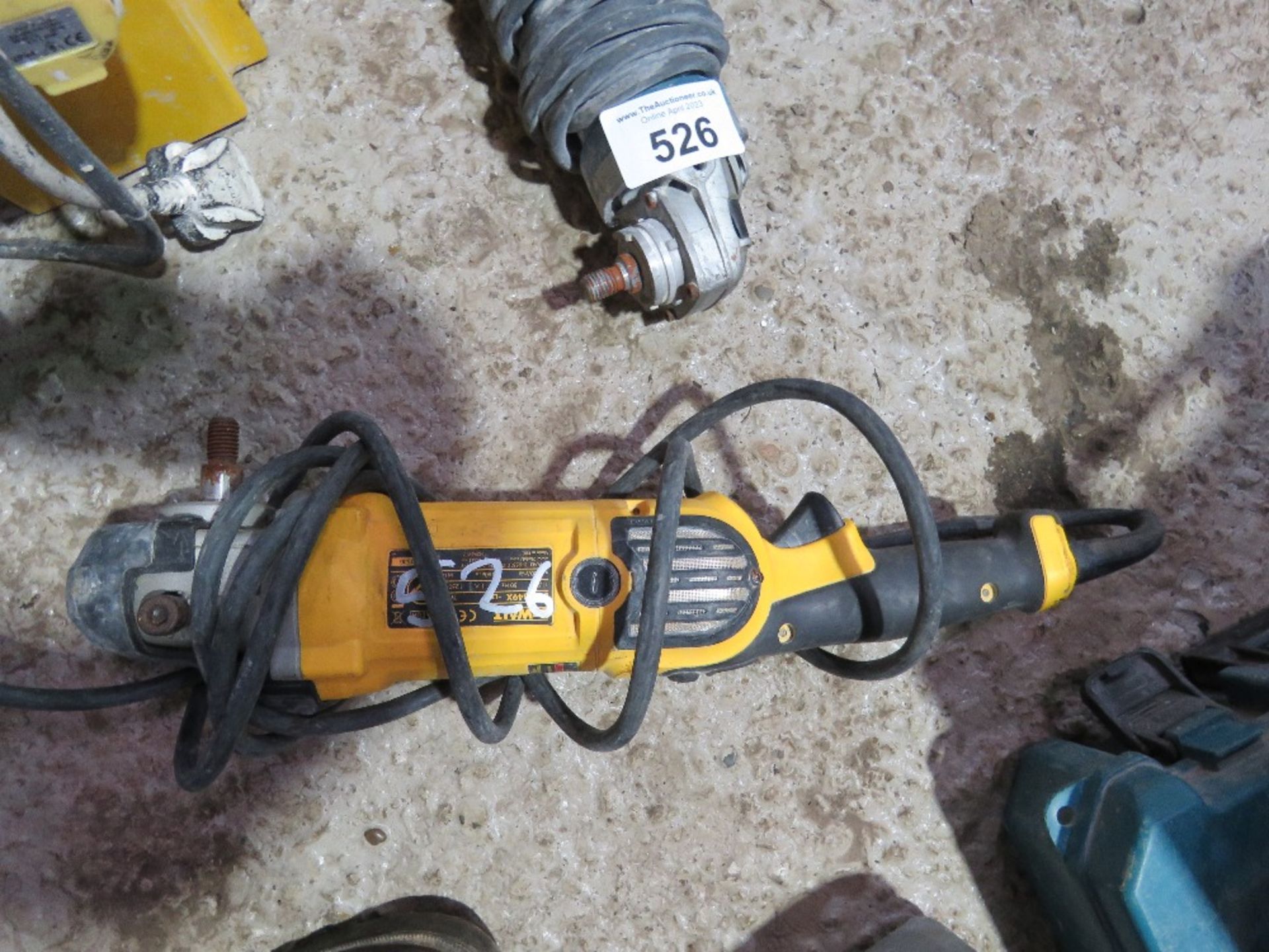 DEWALT AND MAKITA POLISHER/GRINDER UNITS. THIS LOT IS SOLD UNDER THE AUCTIONEERS MARGIN SCHEME, T - Image 3 of 5