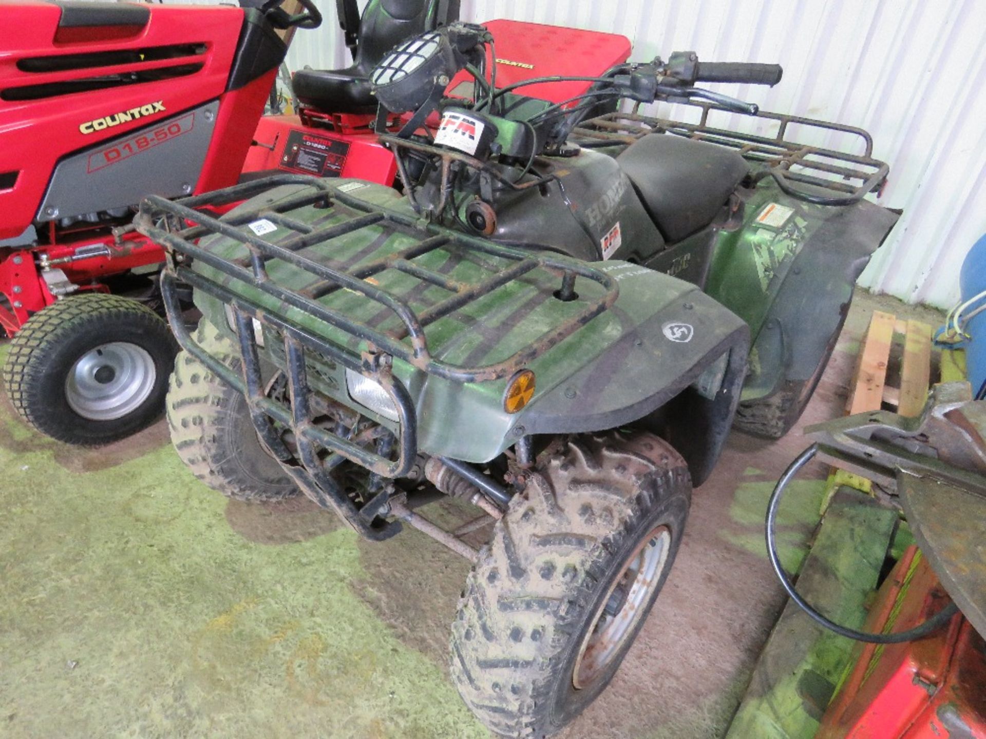 HONDA FOURTRAX 300 PETROL QUAD BIKE, 4WD. WHEN TESTED WAS SEEN TO TURN OVER BUT NOT STARTING...PRES - Image 2 of 10
