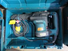 MAKITA 110VOLT MEDIUM BREAKER DRILL IN A CASE, 110VOLT POWERED.