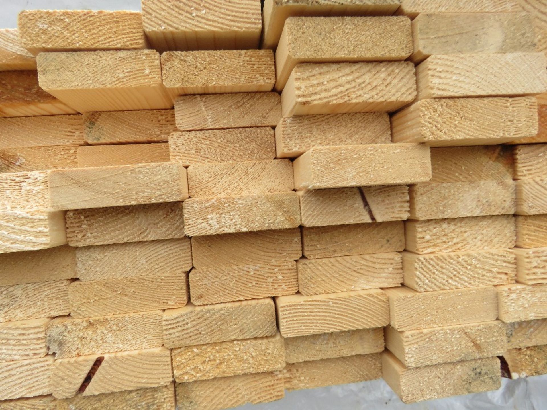 SMALL PACK OF UNTREATED TIMBER SLATS/BOARDS: 70MM X 20MM @2.3M LENGTH APPROX. - Image 3 of 3