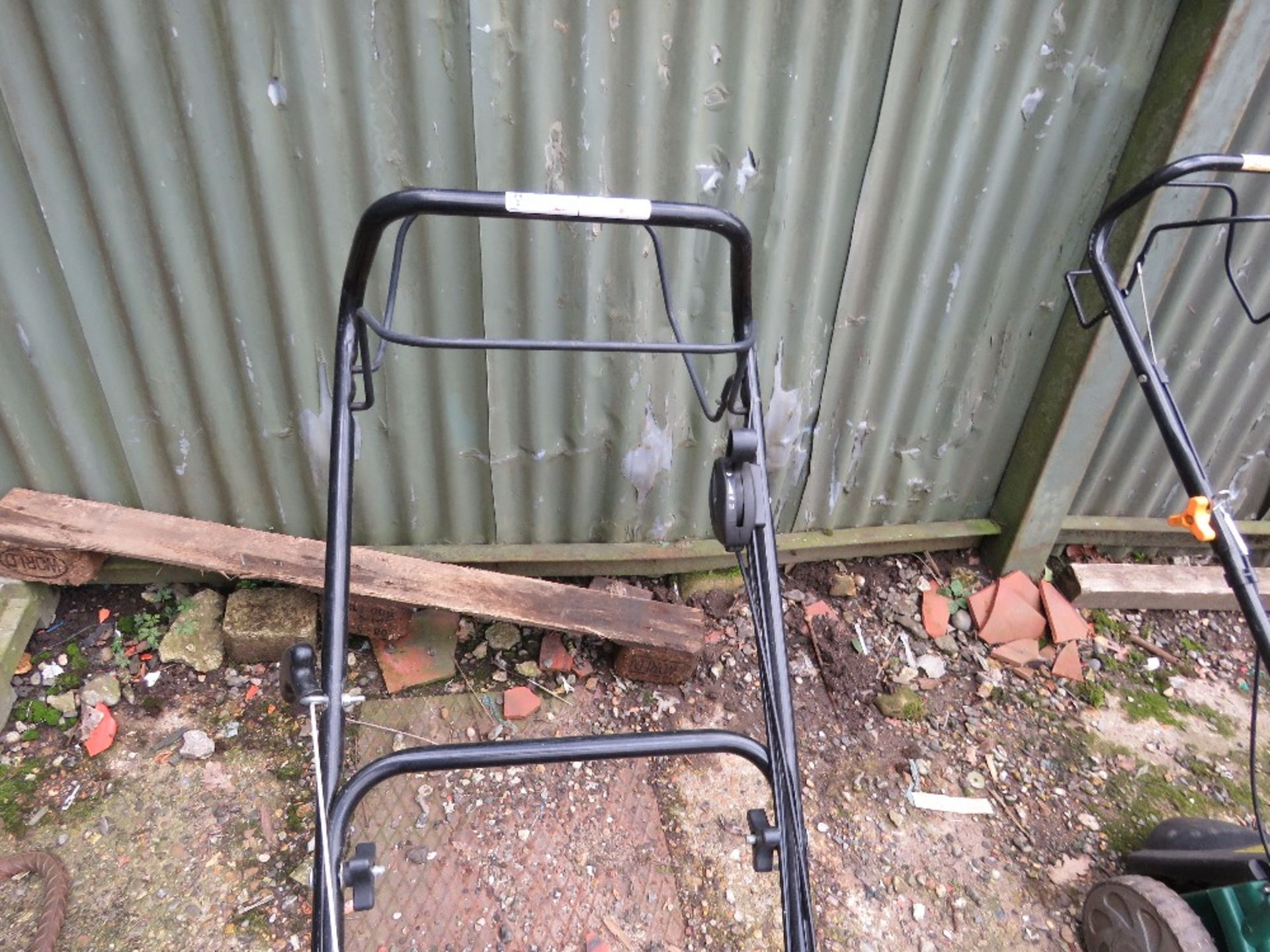 RED SELF DRIVE LAWNMOWER, NO COLLECTOR. THIS LOT IS SOLD UNDER THE AUCTIONEERS MARGIN SCHEME, TH - Image 3 of 3