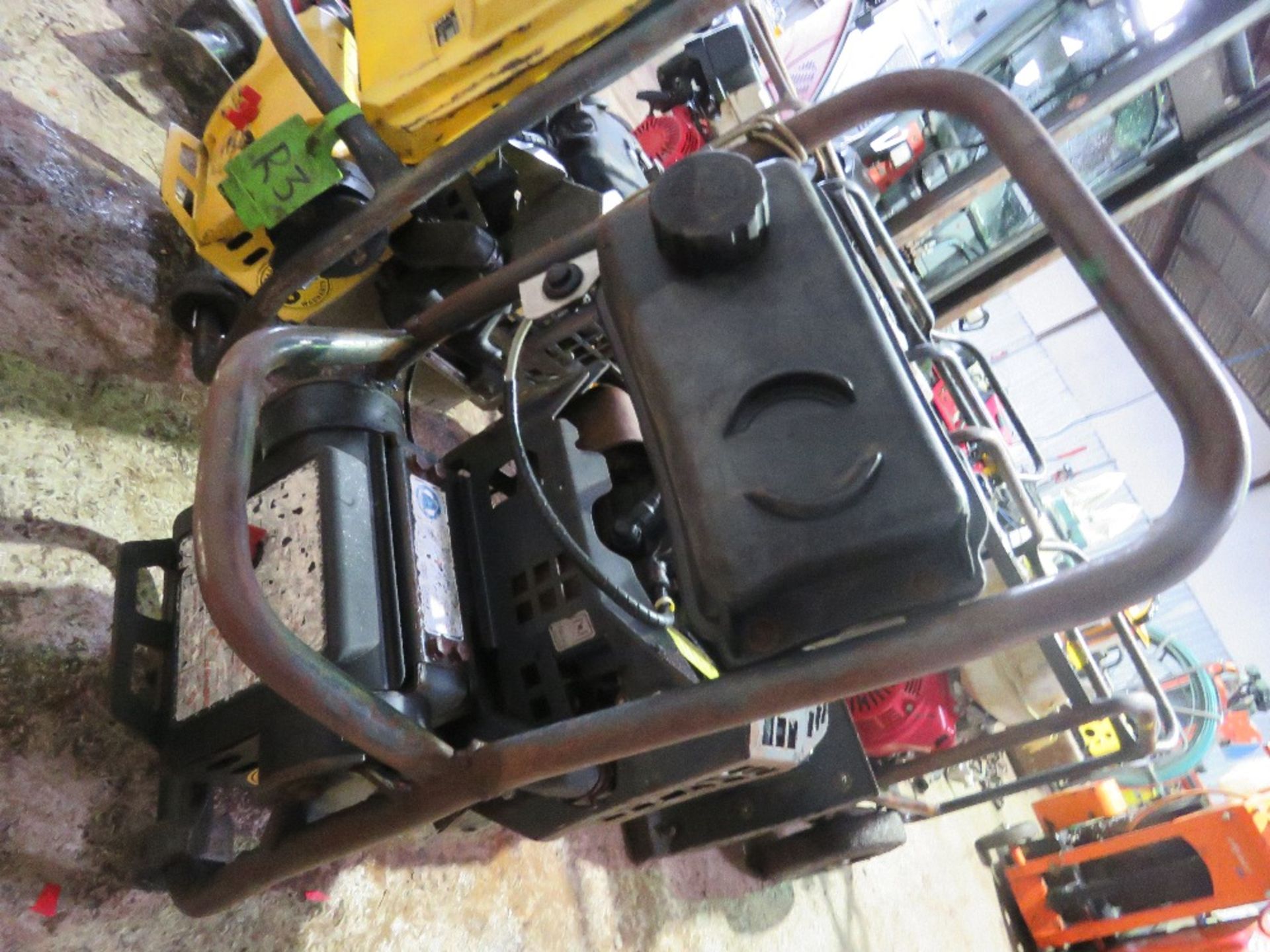 BOMAG TRENCH COMPACTOR WITH BIG FOOT PAD. THIS LOT IS SOLD UNDER THE AUCTIONEERS MARGIN SCHEME, - Image 5 of 6