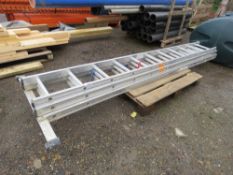 3 STAGE ALUMINIUM LADDER, 10FT CLOSED LENGTH APPROX.