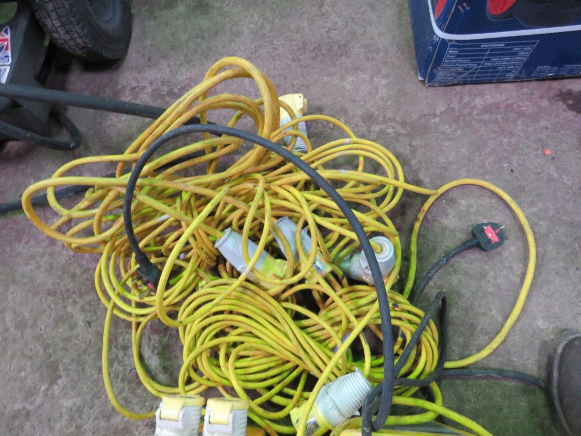 3 X 110VOLT TRANSFORMERS PLUS EXTENSION LEADS. THIS LOT IS SOLD UNDER THE AUCTIONEERS MARGIN SCHE - Image 5 of 5