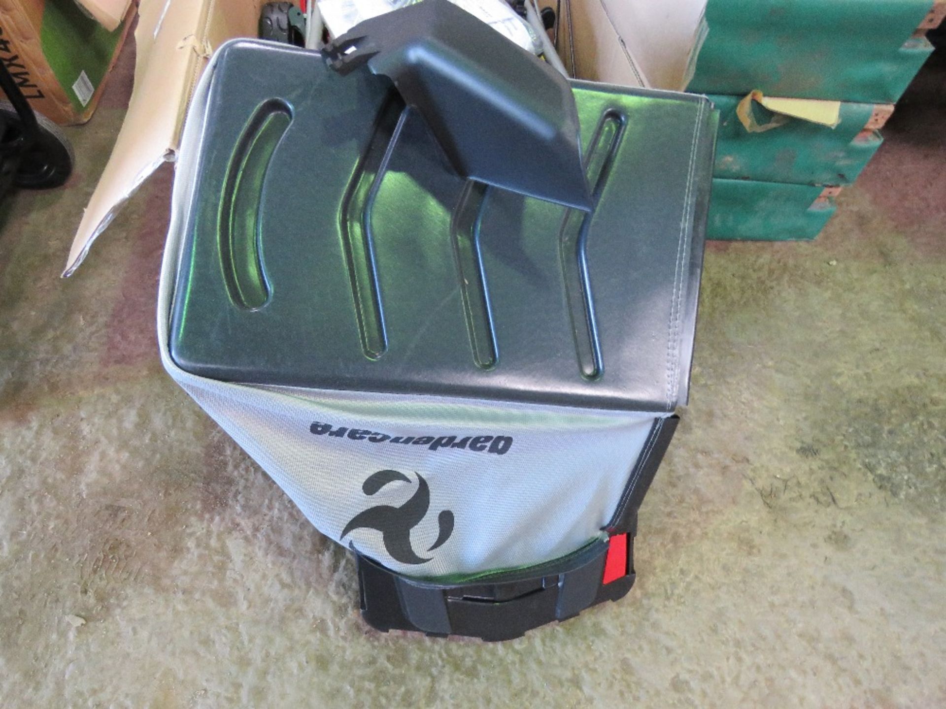 GARDENCARE LMX46P PETROL ENGINED MOWER, UNUSED IN A BOX. - Image 6 of 8