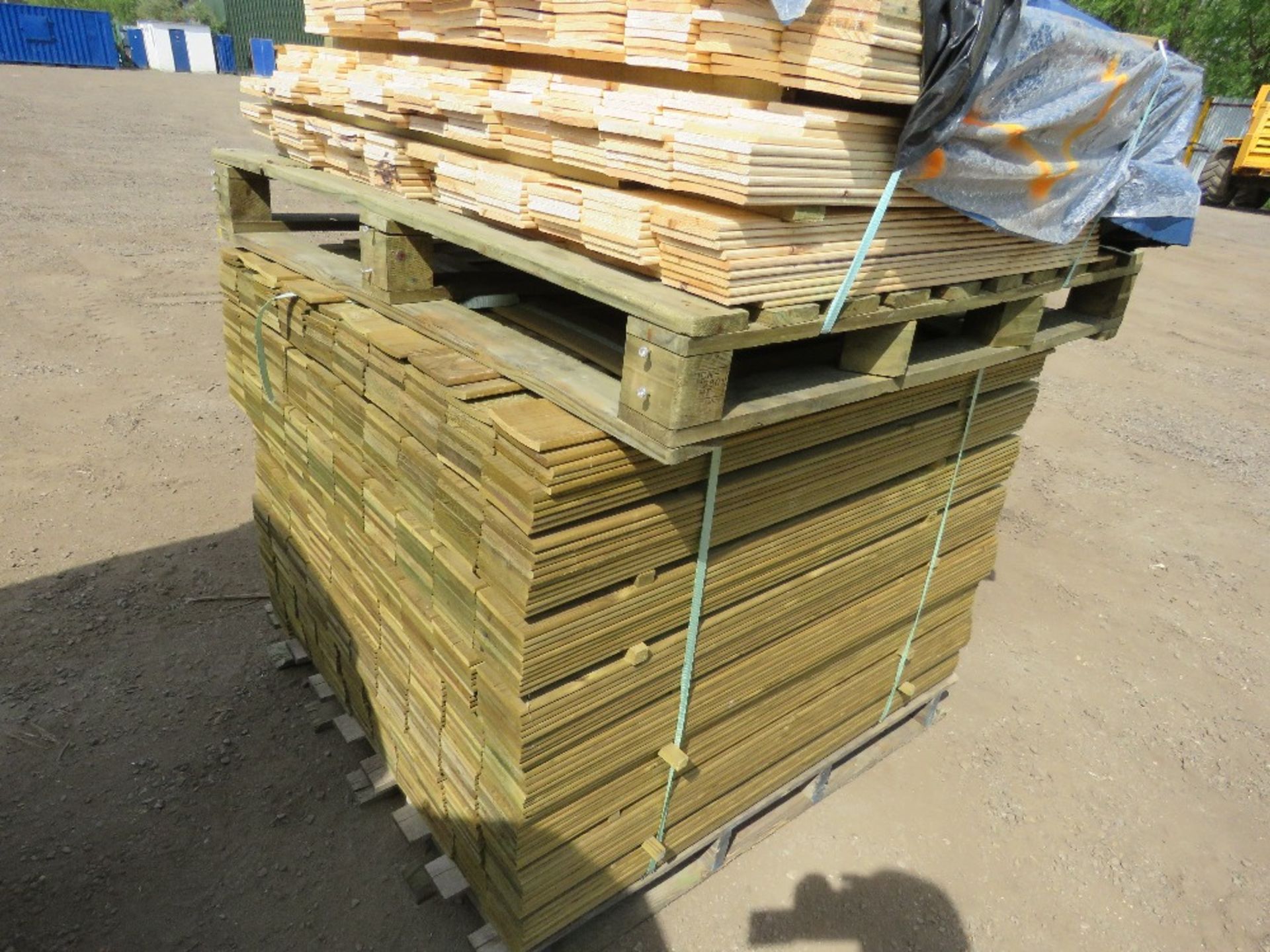 2 X PALLETS OF HIT AND MISS FENCE CLADDING TIMBER 0.83M - 1.12M APPROX X 100MM APPROX.