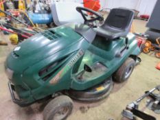 HAYTER HERITAGE RS82 RIDE ON MOWER, NO COLLECTOR. WHNE TESTED WAS SEEN TO RUN AND DRIVE, SEE VIDEO.