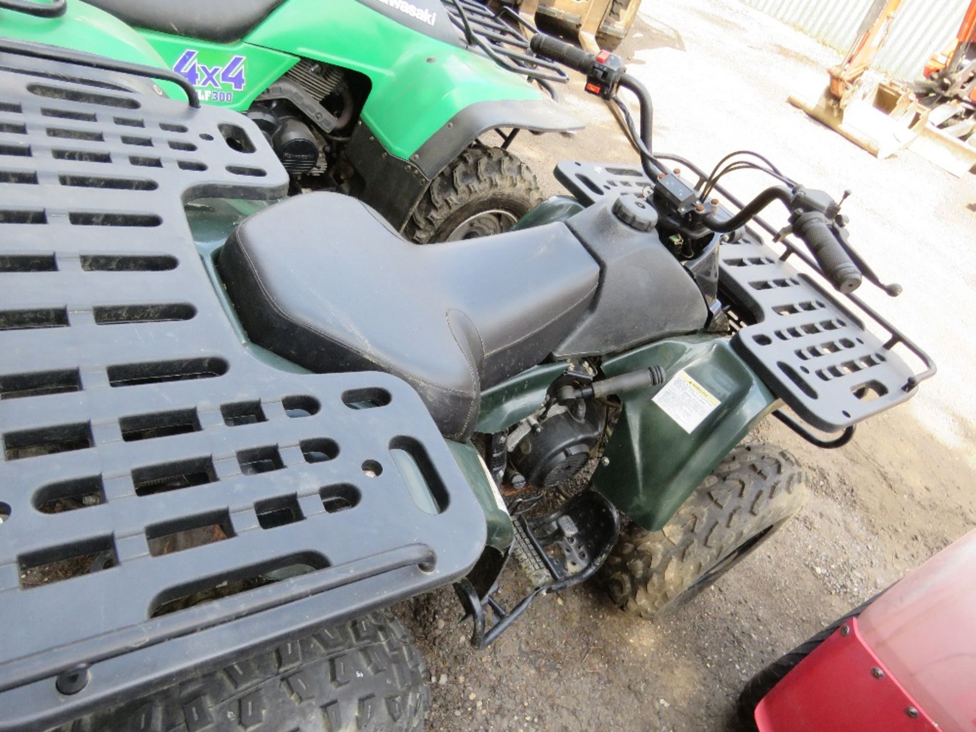 KAZUMA 2WD PETROL ENGINED QUAD BIKE, CONDITION UNKNOWN, SOLD AS NON RUNNER. - Image 6 of 6