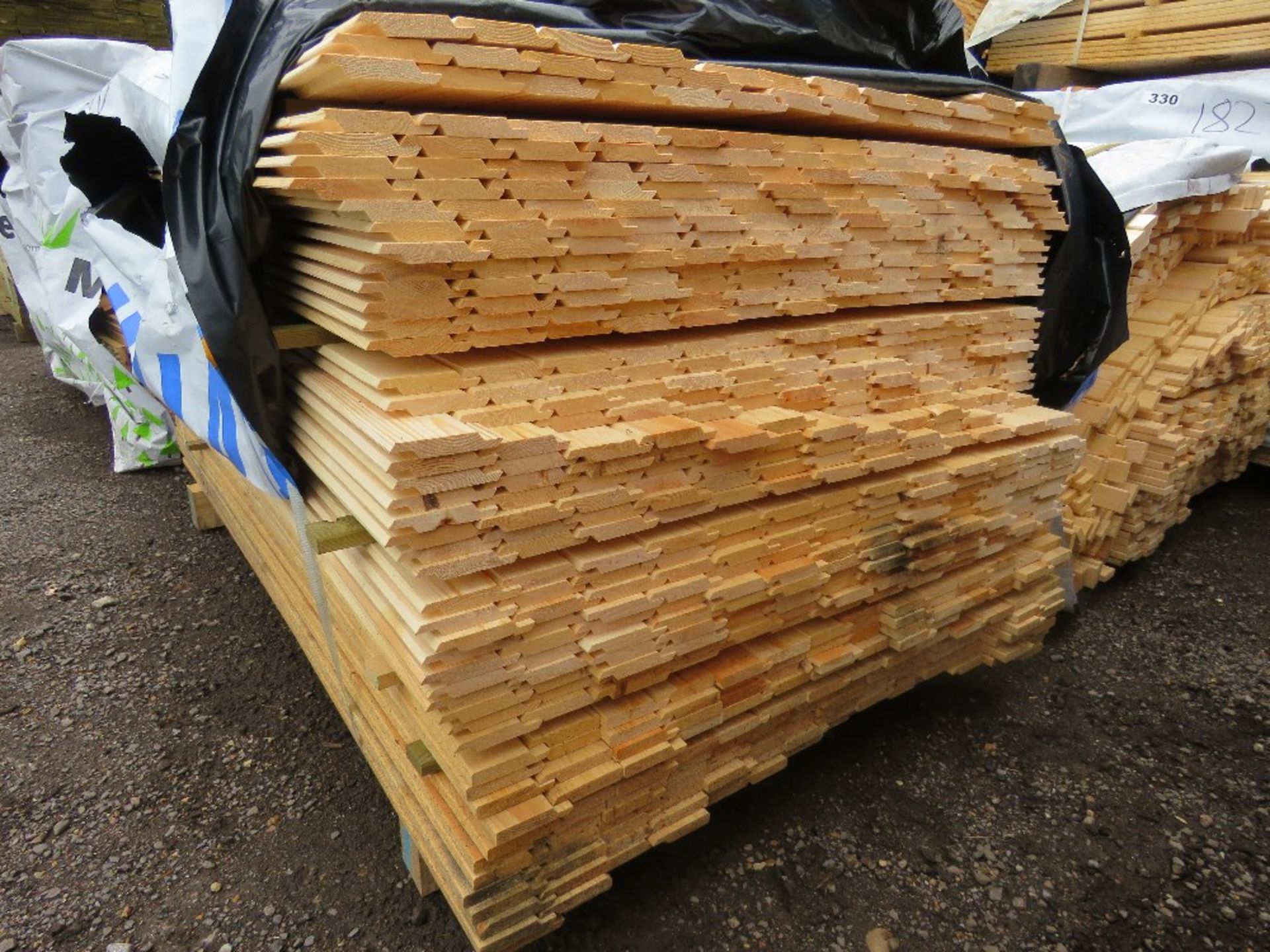 EXTRA LARGE PACK OF UNTREATED shiplap1.83M LENGTH - Image 2 of 3