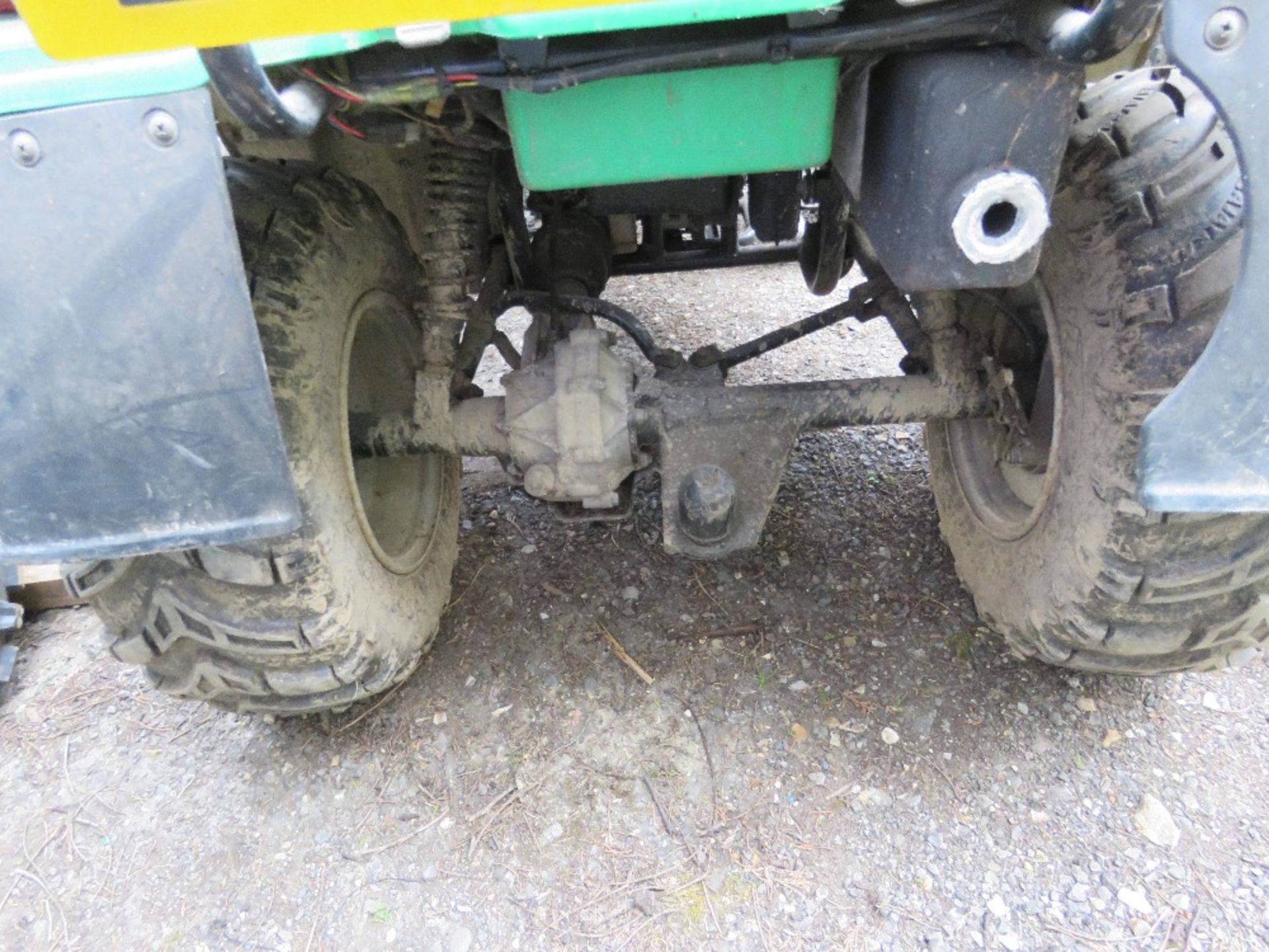 KAWASAKI KLF300 4X4 4WD PETROL ENGINED QUAD BIKE, TURNS OVER BUT NOT STARTING, CONDITION UNKNOWN, SO - Image 5 of 8