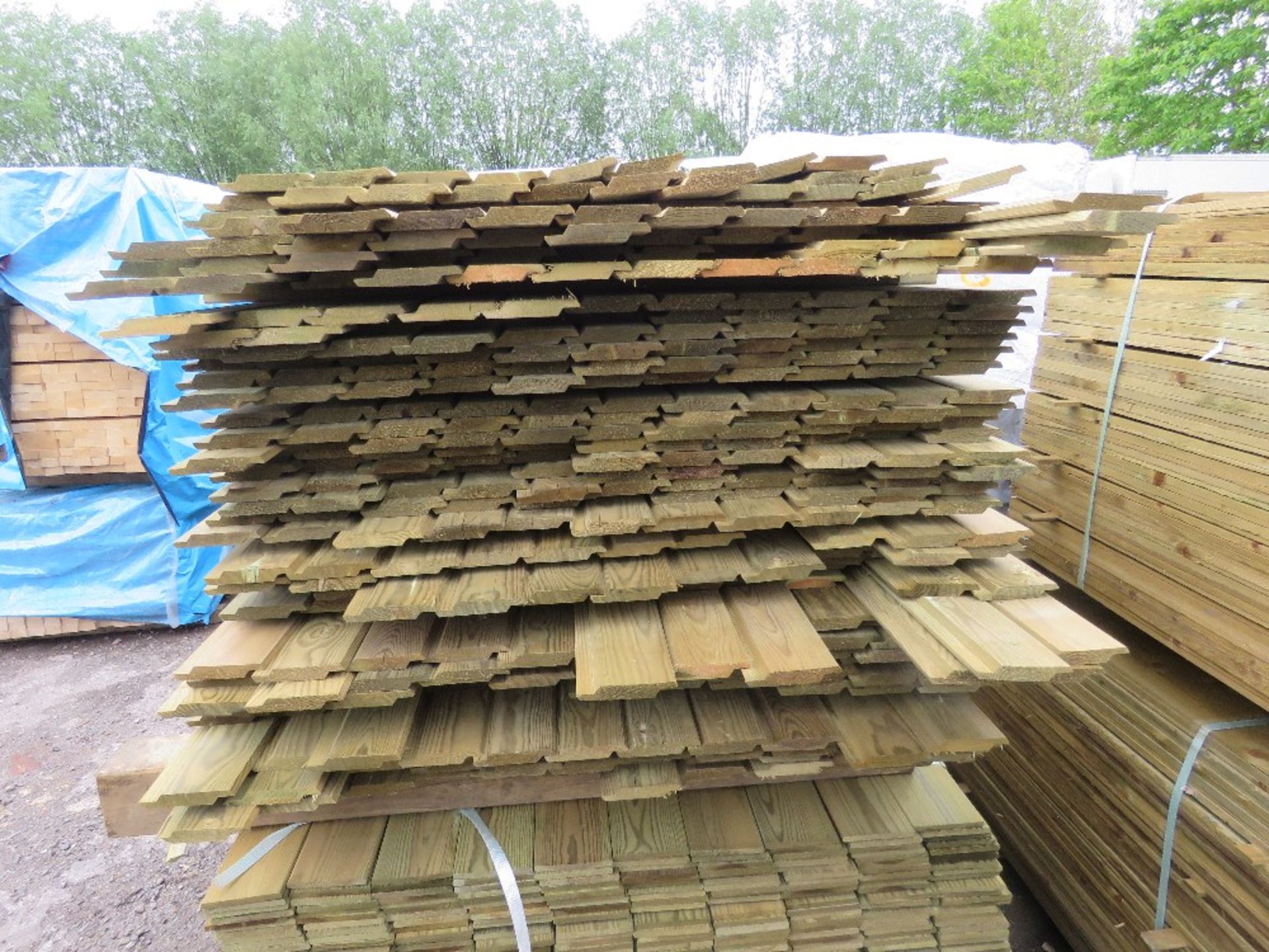 LARGE PACK OF TREATED SHIPLAP TIMBER CLADDING BOARDS, 1.6M -1.9M LENGTH MIXED X 100MM WIDTH APPROX - Image 2 of 3