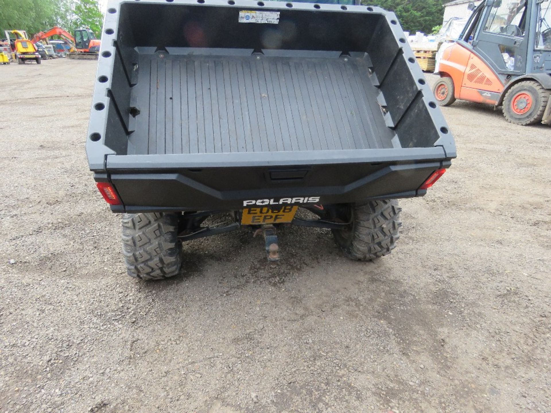 POLARIS DIESEL RANGER UTILITY VEHICLE REG: EU68 EPF. RTV WITH FULL CAB, HEATER, ELECTRIC TIP, 2252 R - Image 10 of 13