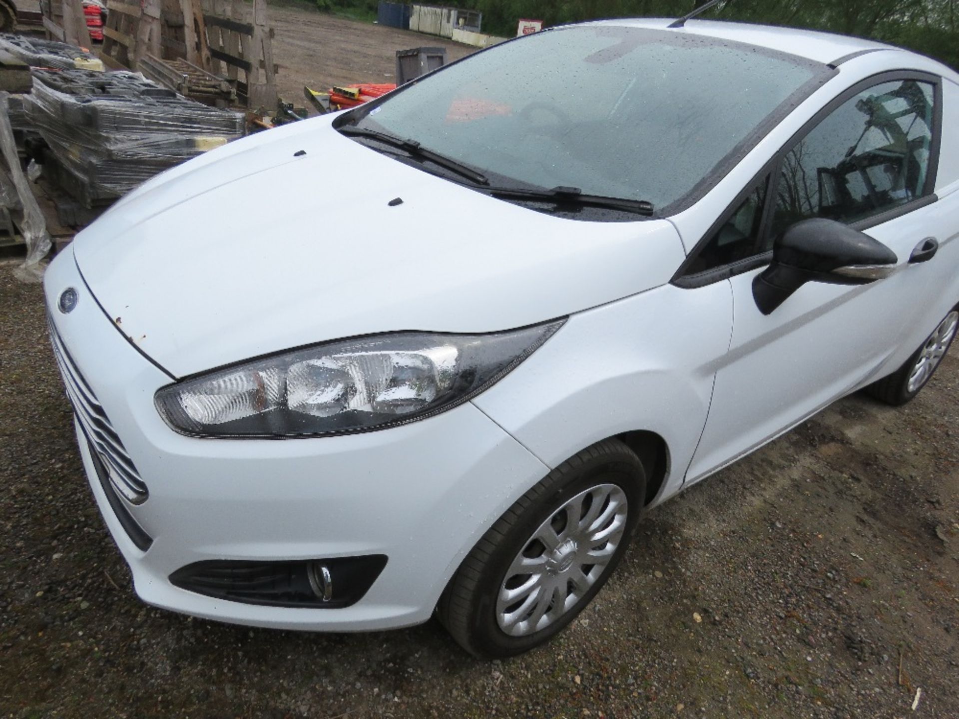 FORD FIESTA DIESEL PANEL VAN REG:MV64 ZVW. 81,461 REC MILES. MOT UNTIL 28/09/24. WHEN TESTED WAS S - Image 2 of 12