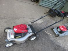 HONDA ISSY PETROL ENGINED LAWNMOWER, NO COLLECTOR/BAG. THIS LOT IS SOLD UNDER THE AUCTIONEERS MAR