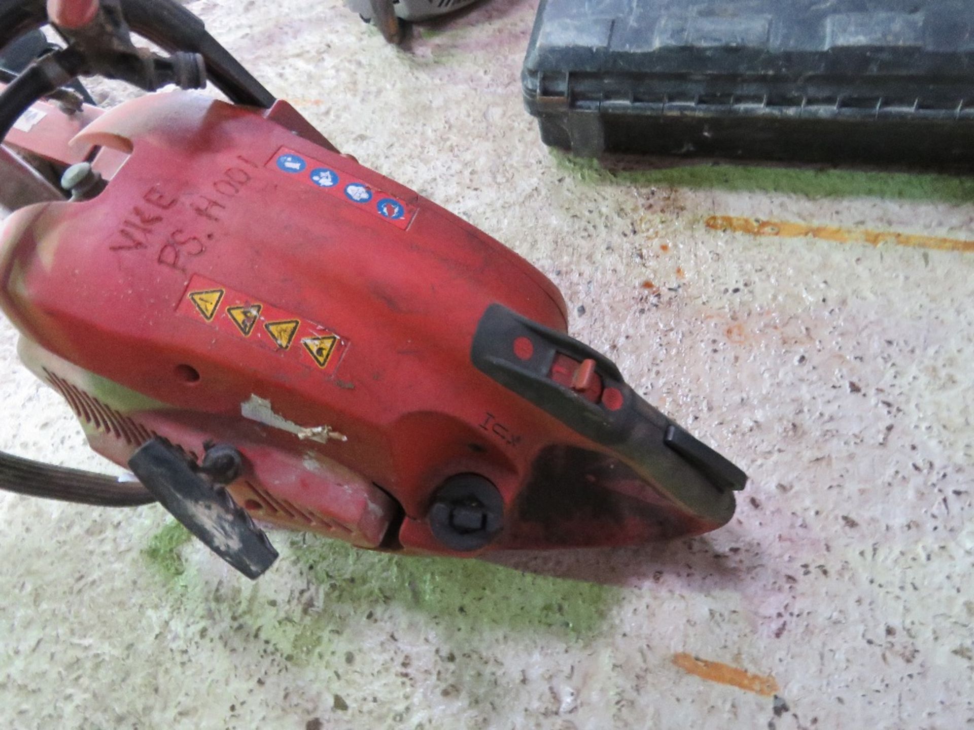 HILTI DSH700 PETROL CUT OFF SAW. - Image 3 of 6