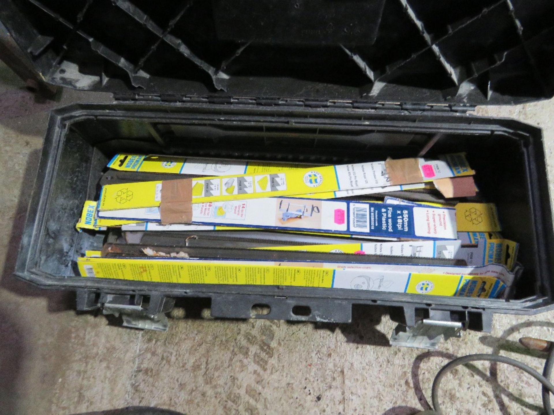 STANLEY TOOL BOX CONTAINING MITRE SAW BLADES. THIS LOT IS SOLD UNDER THE AUCTIONEERS MARGIN SCHEM
