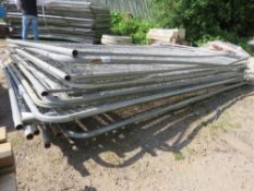 STACK OF HERAS TYPE MESH SITE FENCE PANELS, 18NO APPROX IN TOTAL.