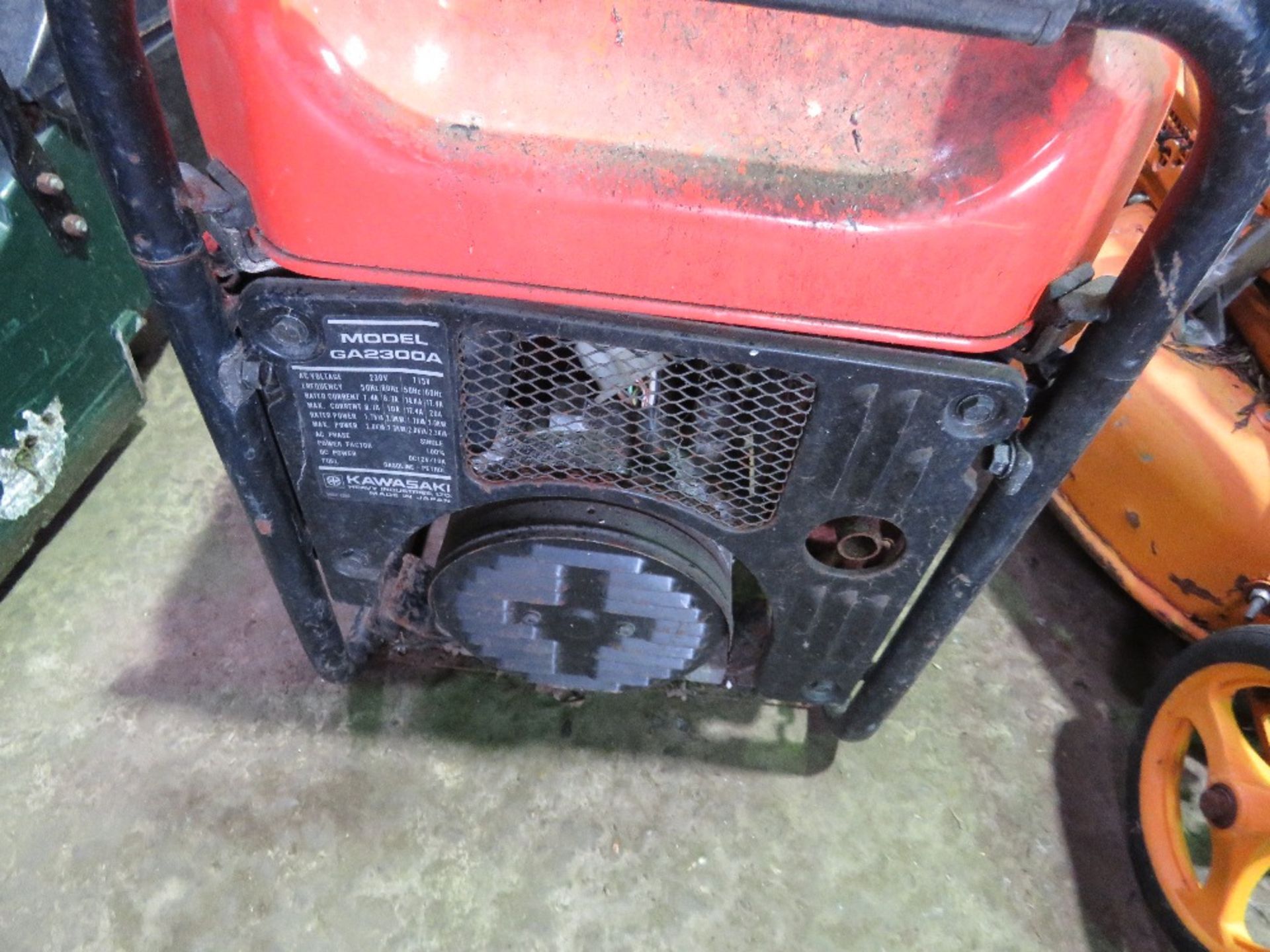 KAWASAKI GA2300A PETROL ENGINED GENERATOR. THIS LOT IS SOLD UNDER THE AUCTIONEERS MARGIN SCHEME, - Image 3 of 4