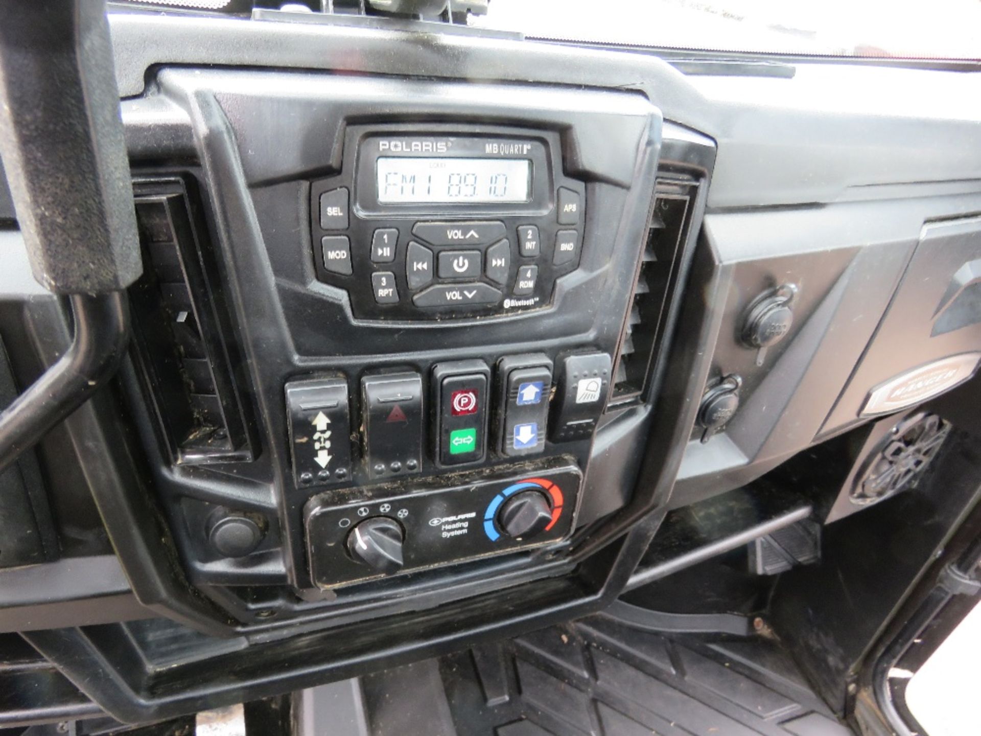 POLARIS DIESEL RANGER UTILITY VEHICLE REG: EU68 EPF. RTV WITH FULL CAB, HEATER, ELECTRIC TIP, 2252 R - Image 6 of 13