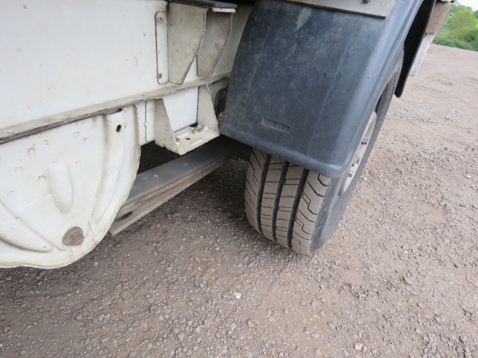 CITROEN RELAY 35HDI MWB TIPPER TRUCK, 3500KG RATED. 98,296 REC MILES. REG:KU11 ZTO WITH V5 AND MOT - Image 8 of 19