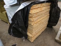 EXTRA LARGE PACK OF UNTREATED THIN VENETIAN PALE / TRELLIS / WEAVING TIMBER SLATS: 1.73M LENGTH X 35