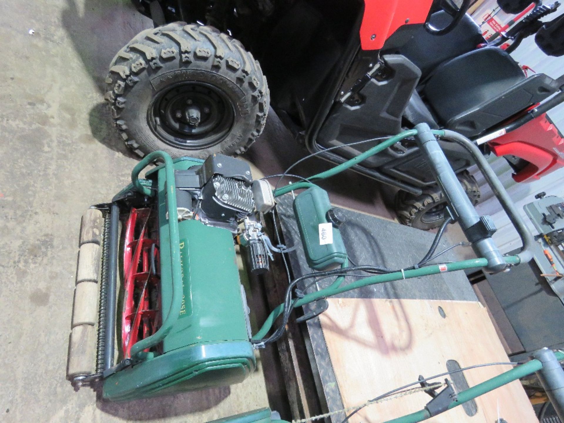 BALMORAL 20SE ELECTRIC START CYLINDER MOWER, NO BOX. THIS LOT IS SOLD UNDER THE AUCTIONEERS MARG - Image 2 of 3