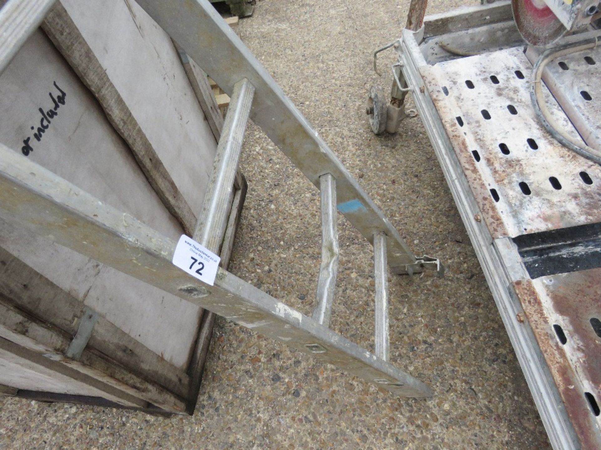 single ladder section - Image 2 of 2