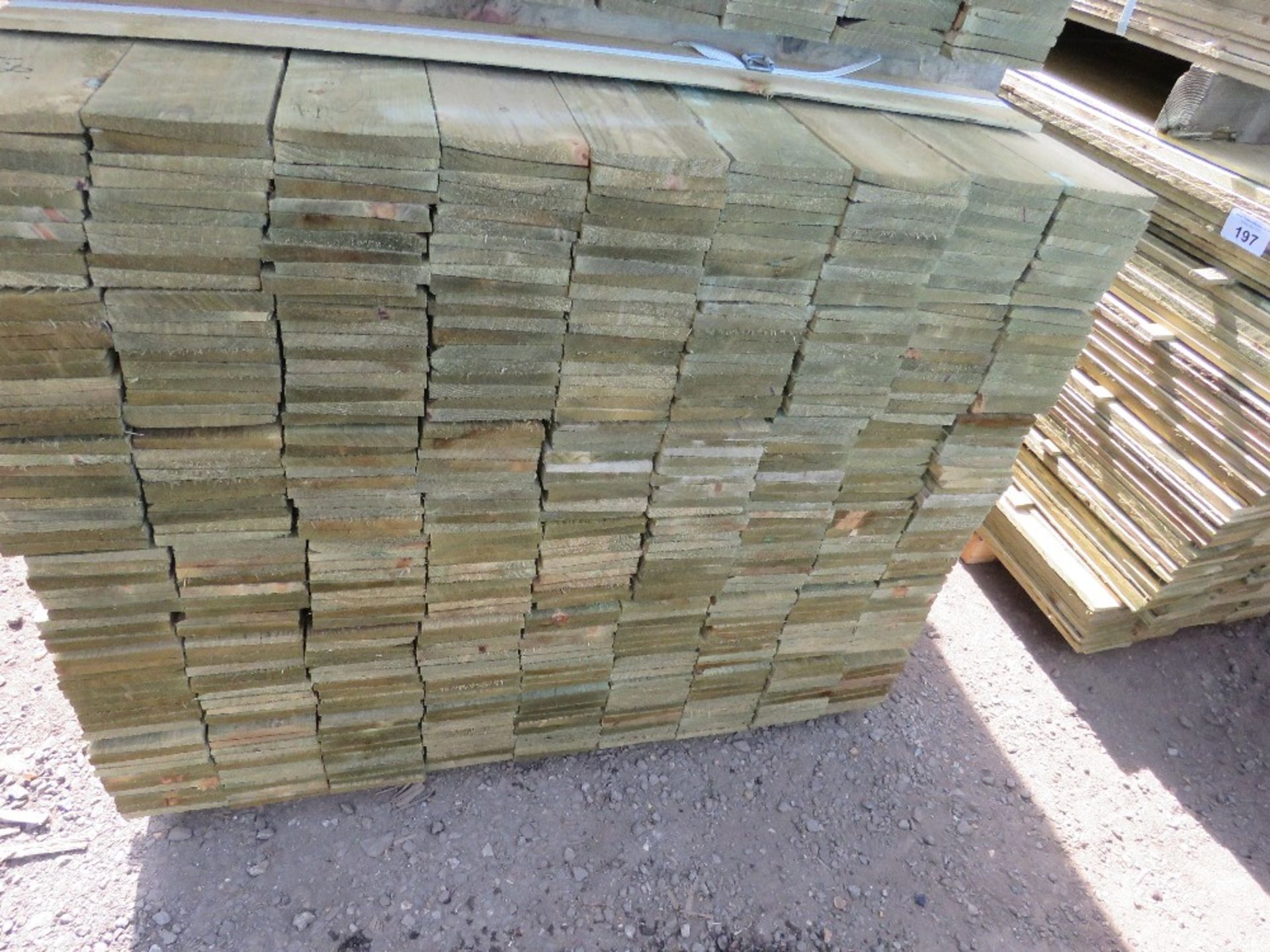 LARGE PACK OF TREATED FEATHER EDGE FENCE CLADDING BOARDS: 1.8M LENGTH X 100MM WIDTH APPROX. - Image 2 of 3