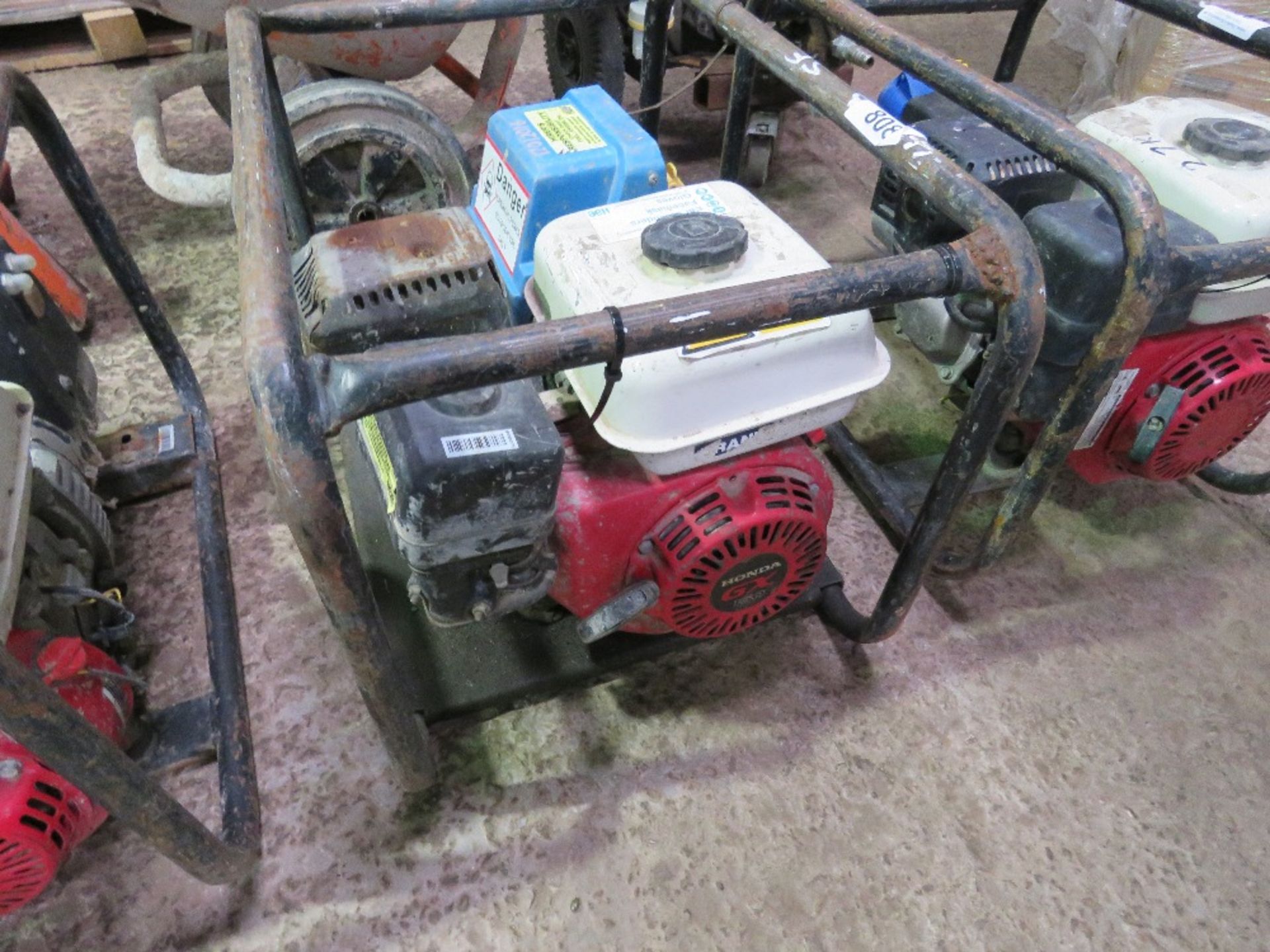 HONDA PETROL ENGINED GENERATOR. - Image 2 of 2