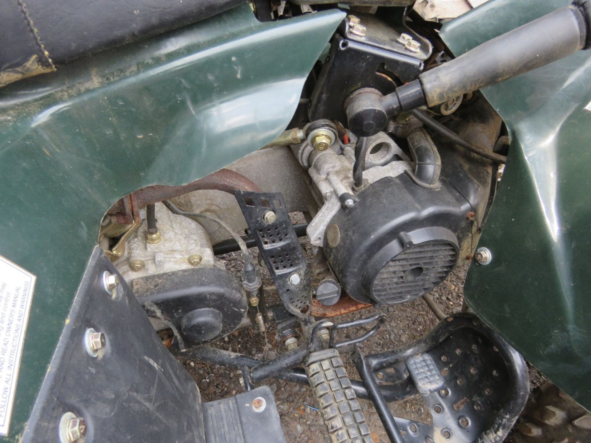 KAZUMA 2WD PETROL ENGINED QUAD BIKE, CONDITION UNKNOWN, SOLD AS NON RUNNER. - Image 5 of 6