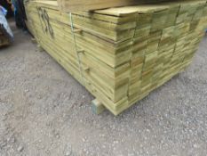 LARGE PACK OF PRESSURE TREATED FEATHER EDGE FENCE CLADDING TIMBER BOARDS: 1.80M LENGTH X 100MM WIDTH