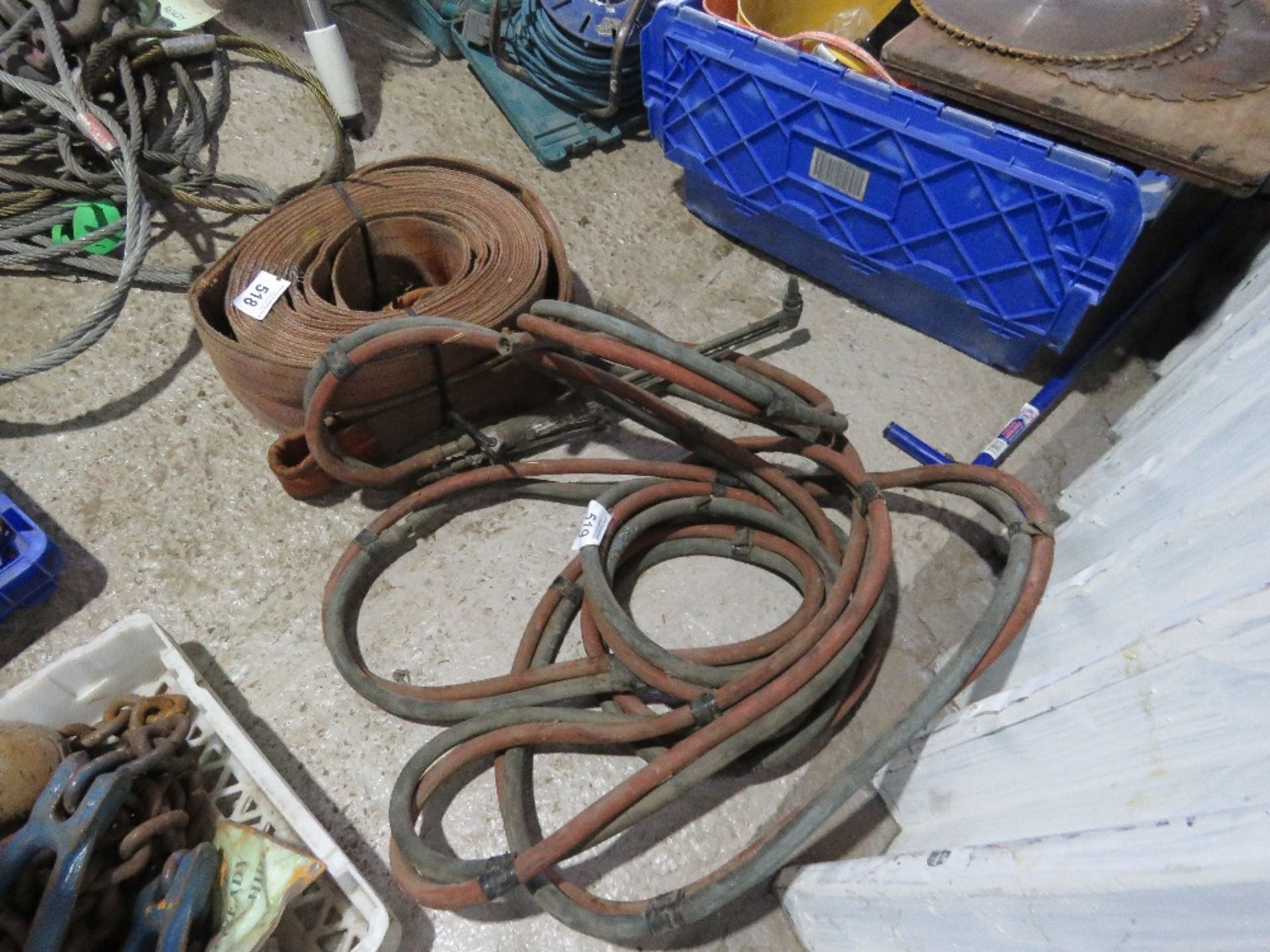 GAS CUTTING HOSES AND GUN. - Image 2 of 2