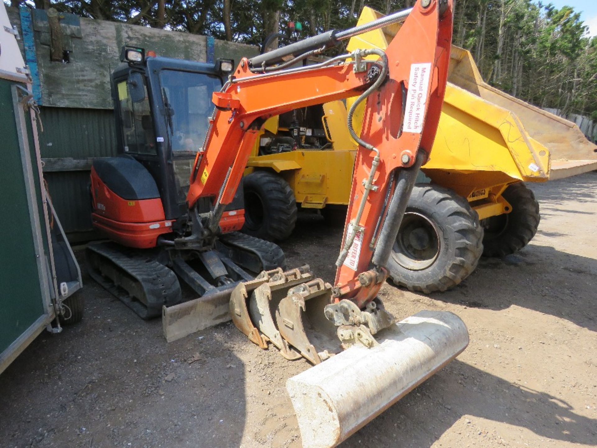 KUBOTA KX71-3 RUBBER TRACKED EXCAVATOR, YEAR 2017 BUILD WITH SET OF 4NO BUCKETS PLUS A MANUAL QUICK - Image 3 of 15