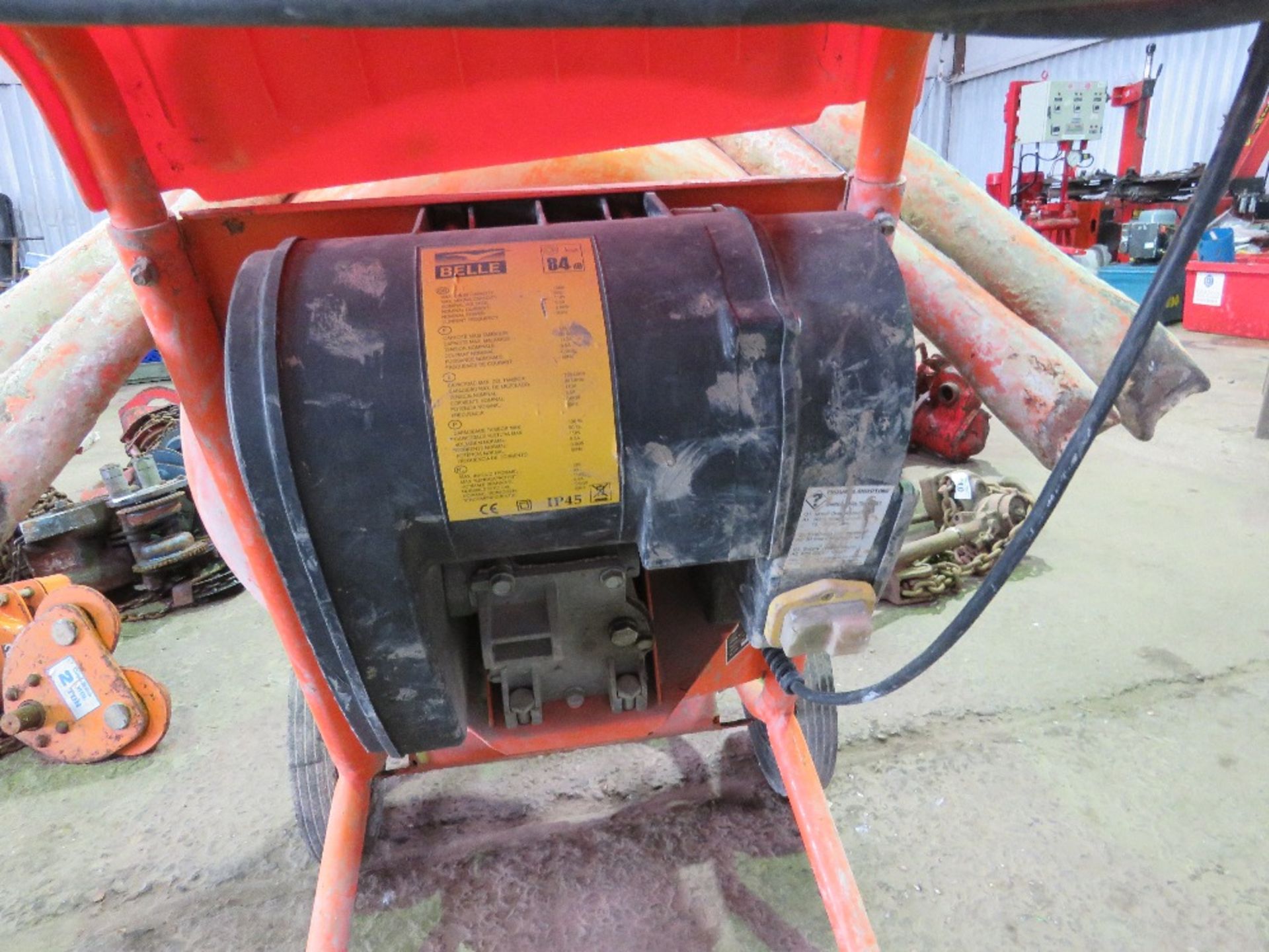 BELLE 110VOLT CEMENT MIXER WITH STAND. YEAR 2018 BUILD. - Image 4 of 5