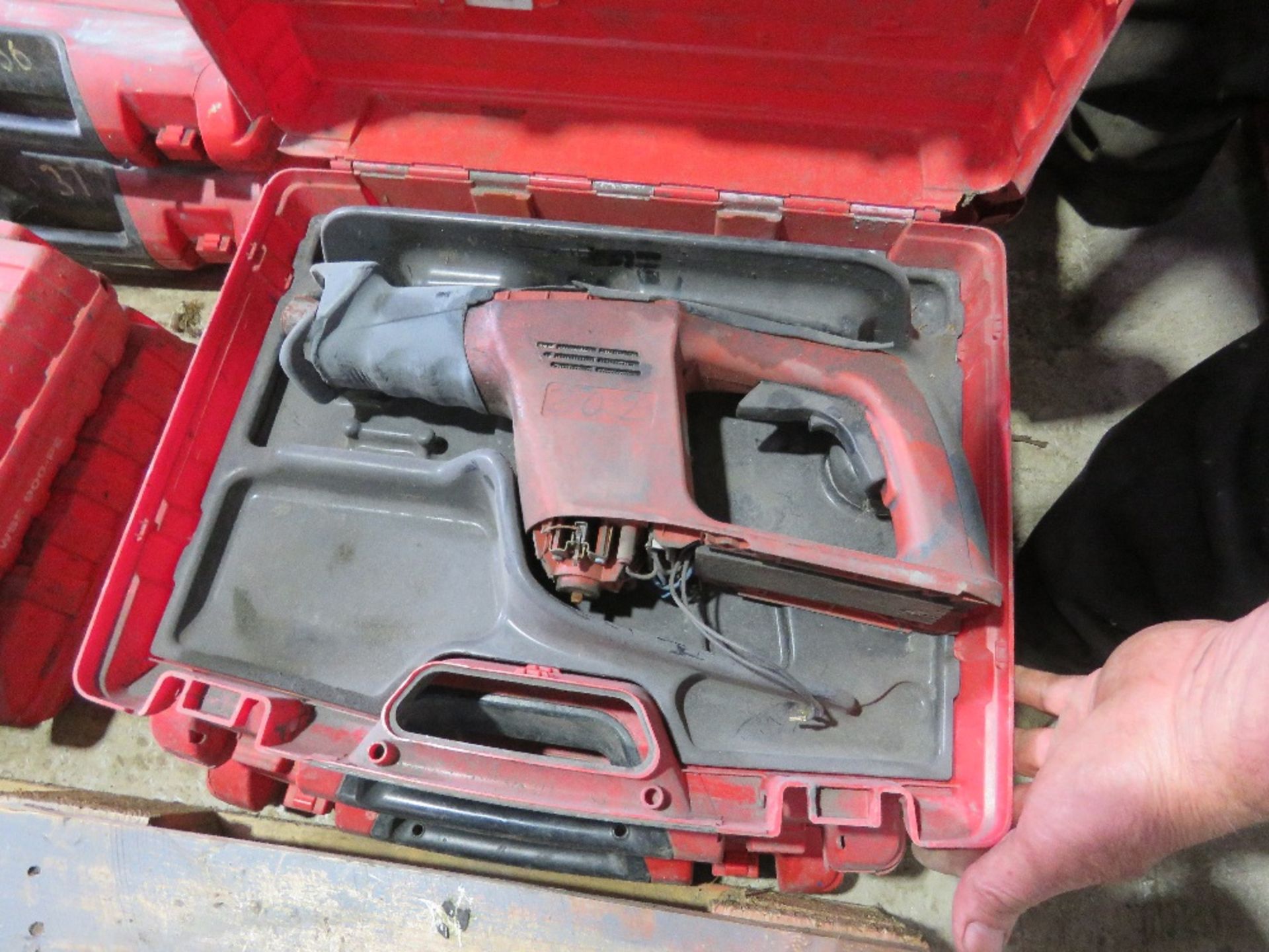4 X HILTI 110VOLT POWERED RECIPROCATING SAWS (ONE IS INCOMPLETE). - Image 2 of 4