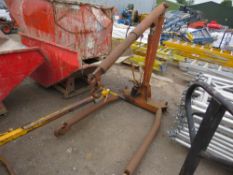 HYDRAULIC ENGINE CRANE. THIS LOT IS SOLD UNDER THE AUCTIONEERS MARGIN SCHEME, THEREFORE NO VAT WI