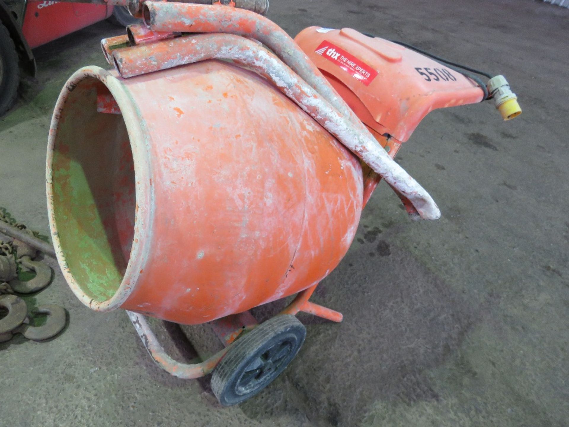 BELLE 110VOLT CEMENT MIXER WITH STAND. YEAR 2018 BUILD. - Image 3 of 5